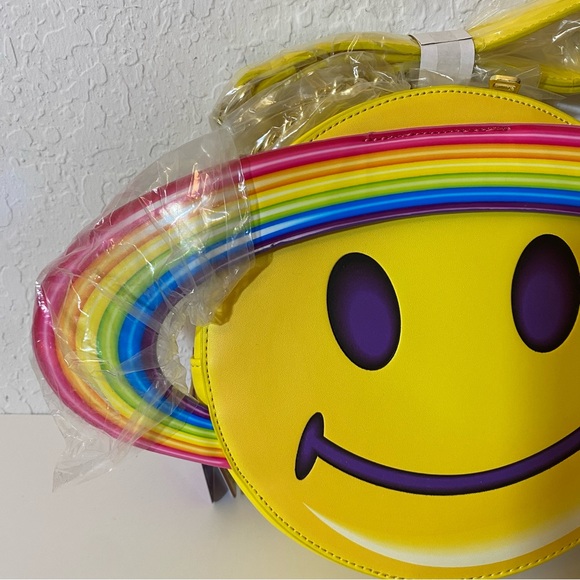 Lisa Frank Loungefly Yellow Rainbow Ring Smiley Face Saturn Crossbody Bag - Picture 2 of 12